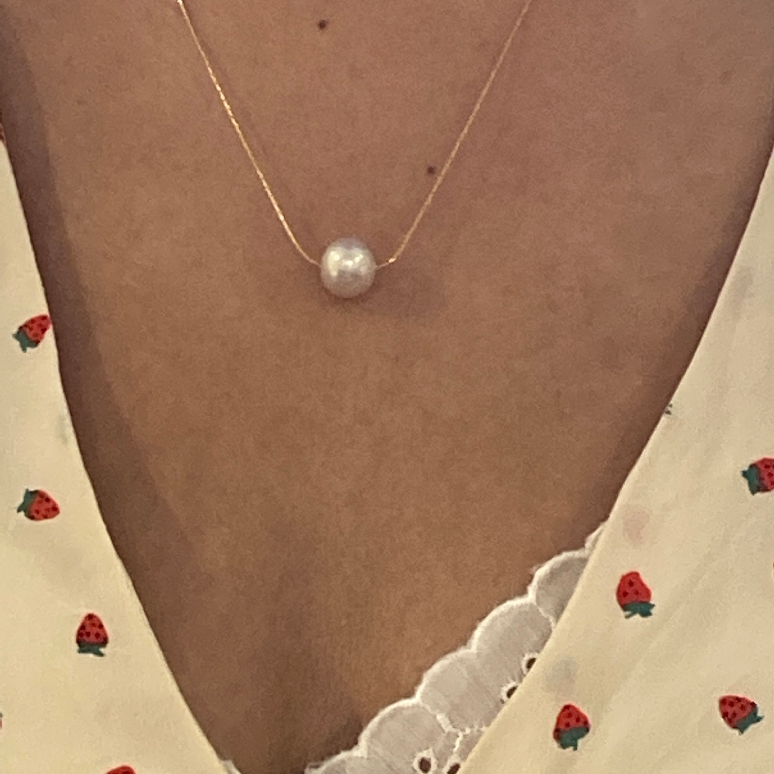 Single Pearl Necklaces