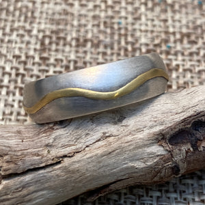 Curved Wave Band