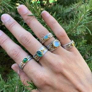 Emerald Cabachon Ring